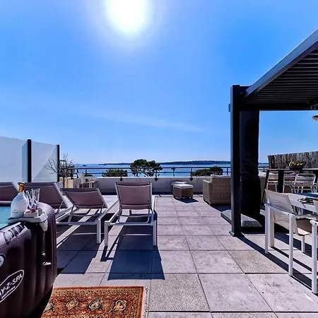 Superbe Toit Terrasse Vue Cannes
